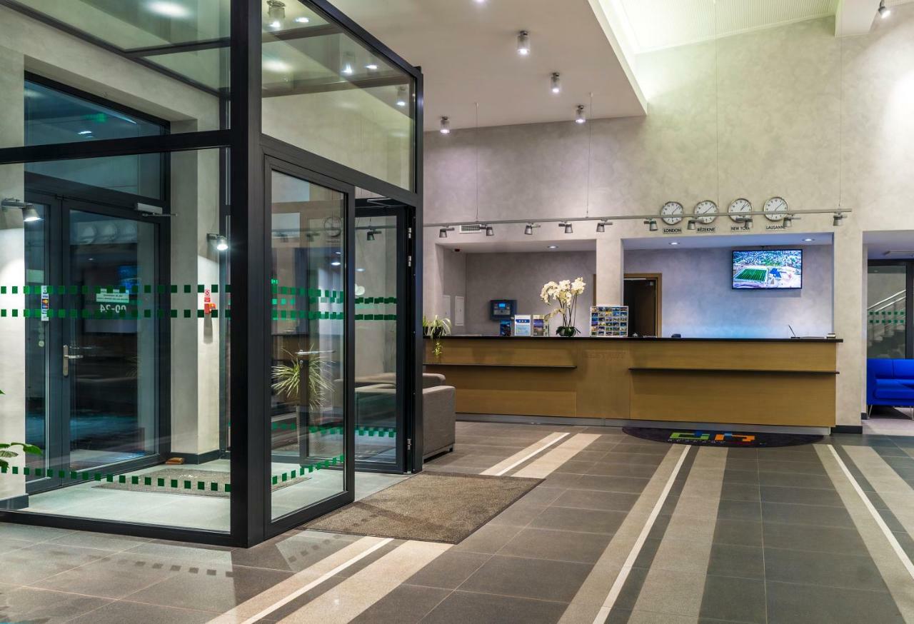 Restart Hotell Rēzekne Exteriör bild