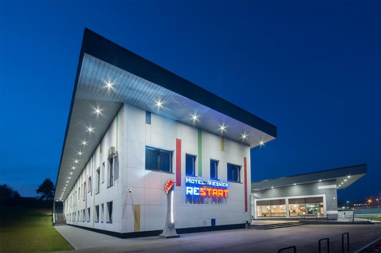 Restart Hotell Rēzekne Exteriör bild